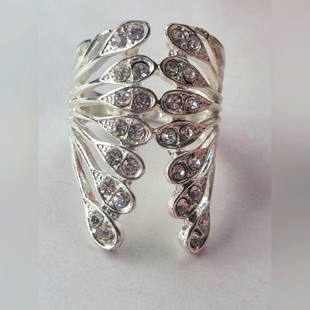 Vintage Bat Wing Unbranded Statement Ring